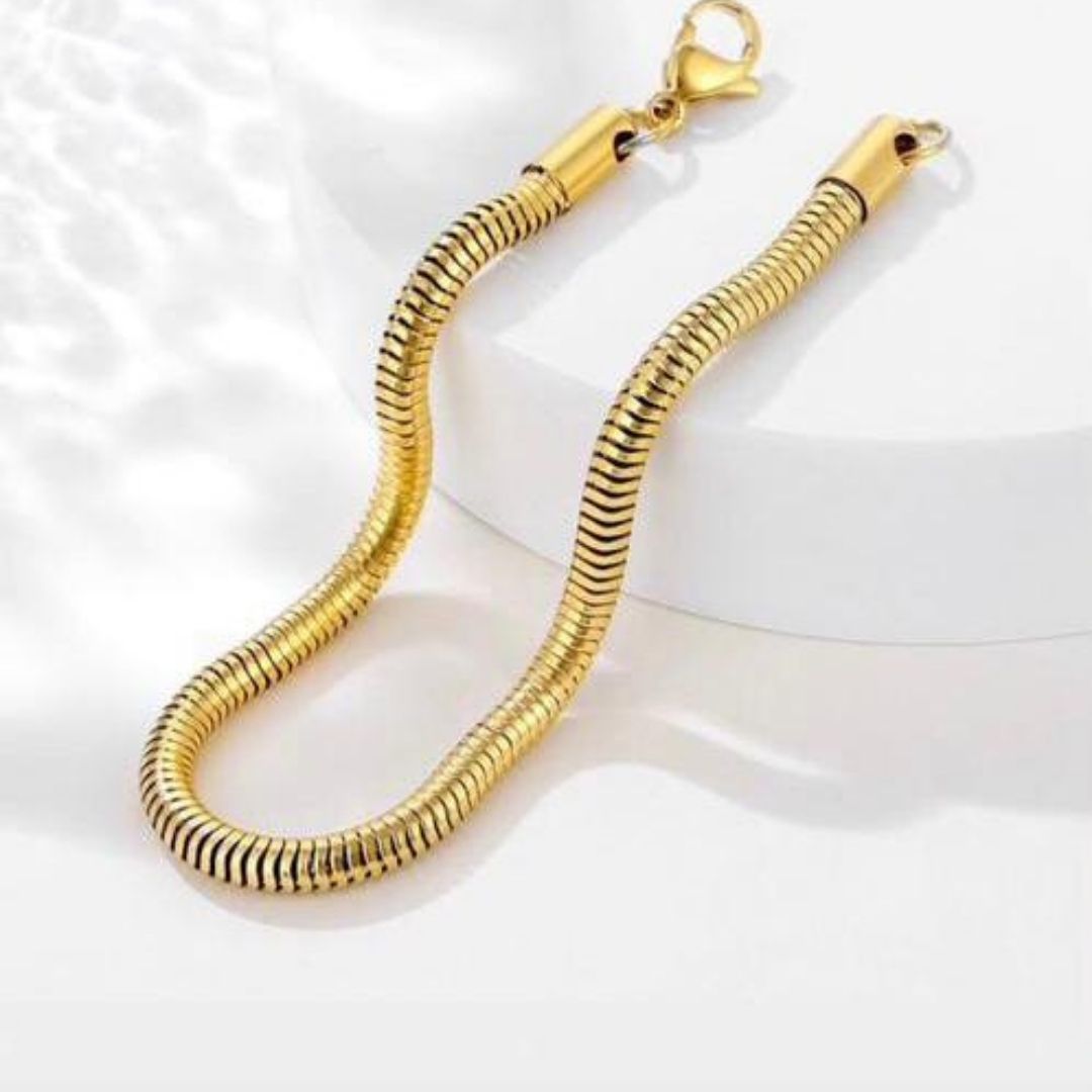 Gold snake Bracelet